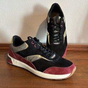 NWOT Vionic Nova Size 11